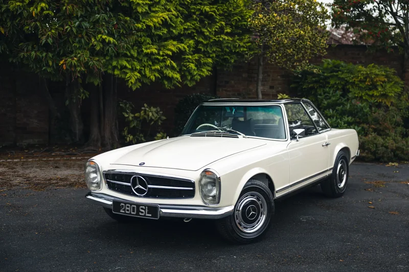 Mercedes 280SL 'Pagoda'