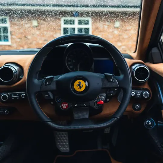 Ferrari 812 Competizione image 25