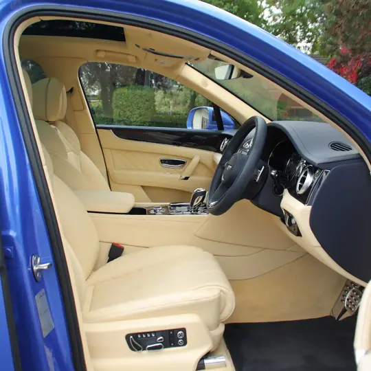 Bentley Bentayga W12 image 12