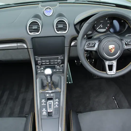 Porsche 718 Spyder image 24