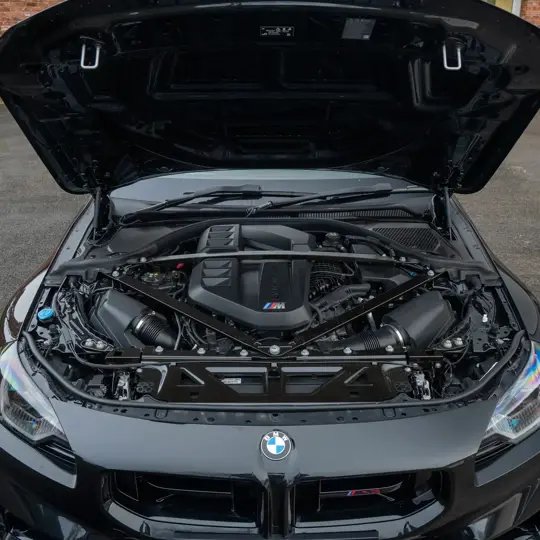 BMW M2CS image 8