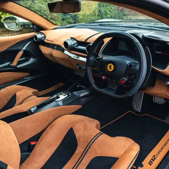 Ferrari 812 Competizione image 27