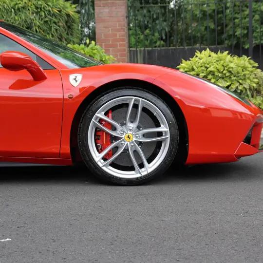 Ferrari 488 GTB image 10