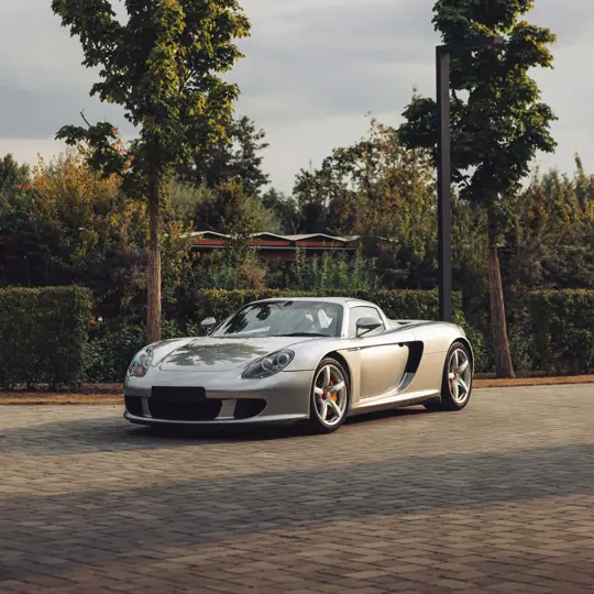 Porsche Carrera GT image 1