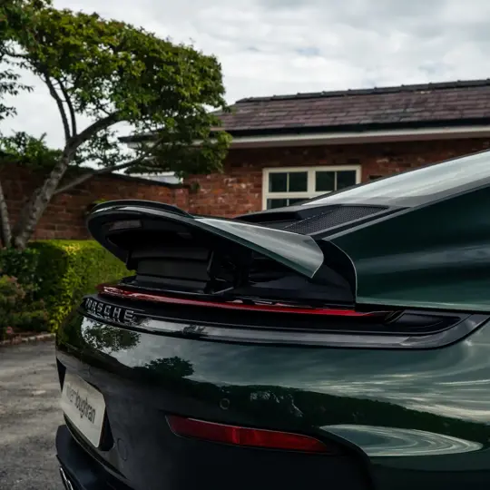Porsche 911 GT3 Touring  image 17