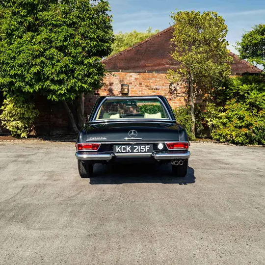 Mercedes-Benz 280SL Pagoda image 5