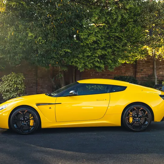 Aston Martin V12 Zagato  image 2