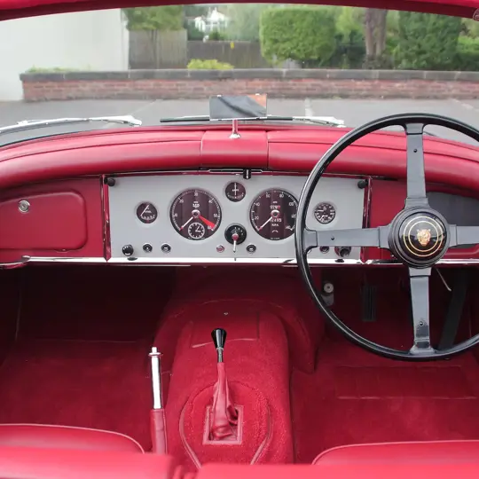 Jaguar XK150 SE image 24