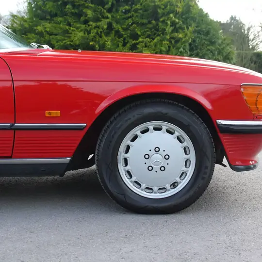 Mercedes-Benz 420SL image 6