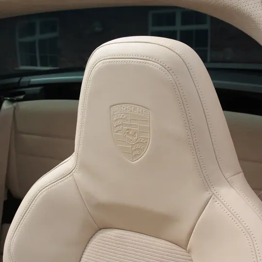 Porsche 911 (992) C4S Targa Heritage Edition  image 13
