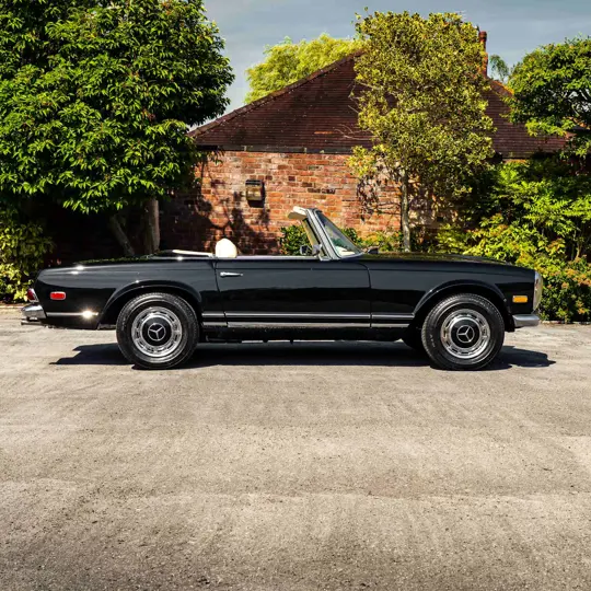 Mercedes-Benz 280SL Pagoda image 12