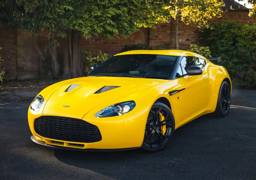 Aston Martin V12 Zagato 