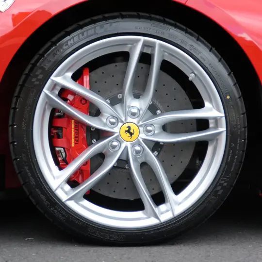 Ferrari 488 GTB image 11