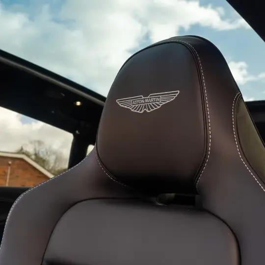 Aston Martin DBX 707 image 20