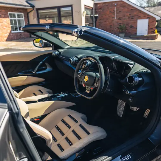 Ferrari 812 Competizione Aperta image 25