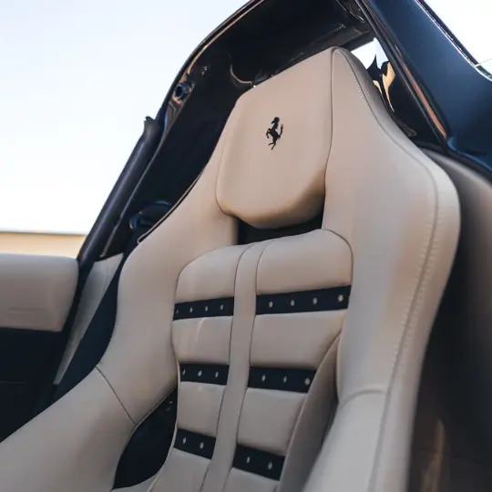 Ferrari 812 Competizione Aperta image 18