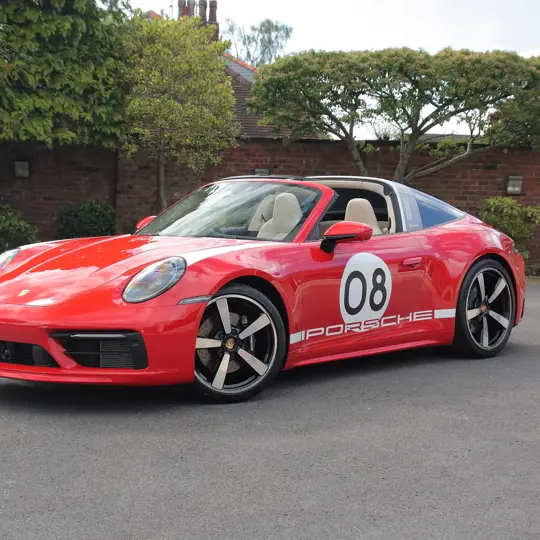 Porsche 911 (992) C4S Targa Heritage Edition  image 10