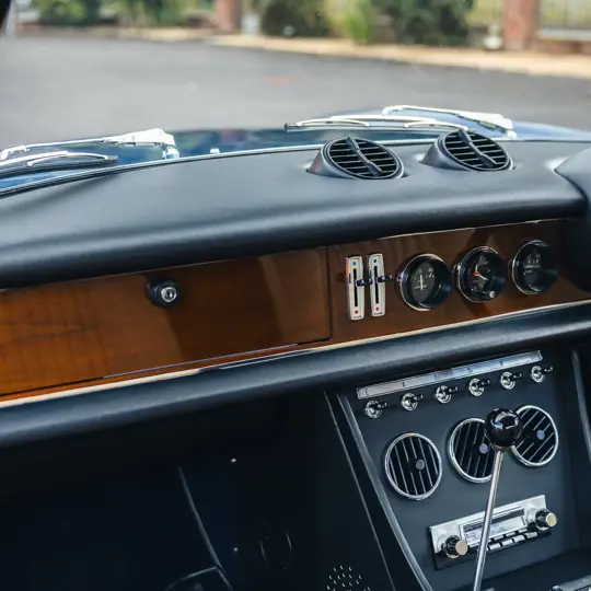 Ferrari 365 GTC image 20