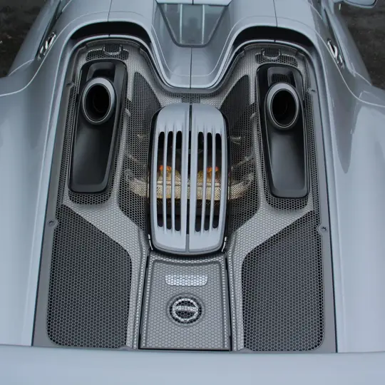 Porsche 918 Spyder  image 10