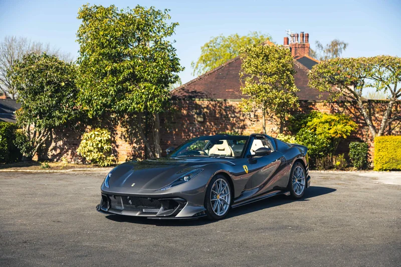 Ferrari 812 Competizione Aperta