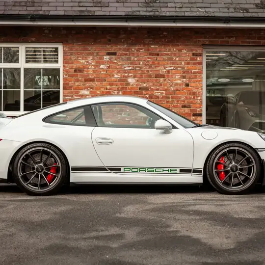 Porsche 911 GT3 LHD image 2
